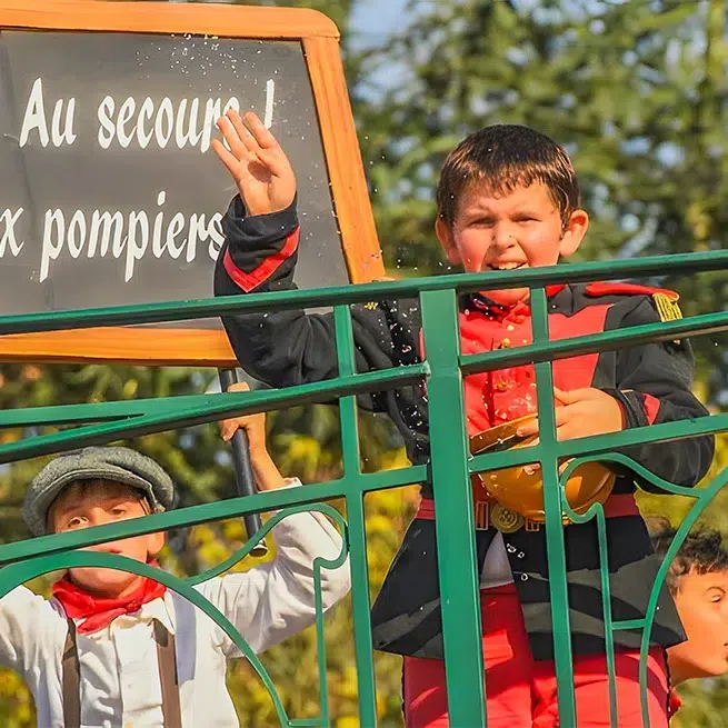 le puy du fou ballet sapeurs