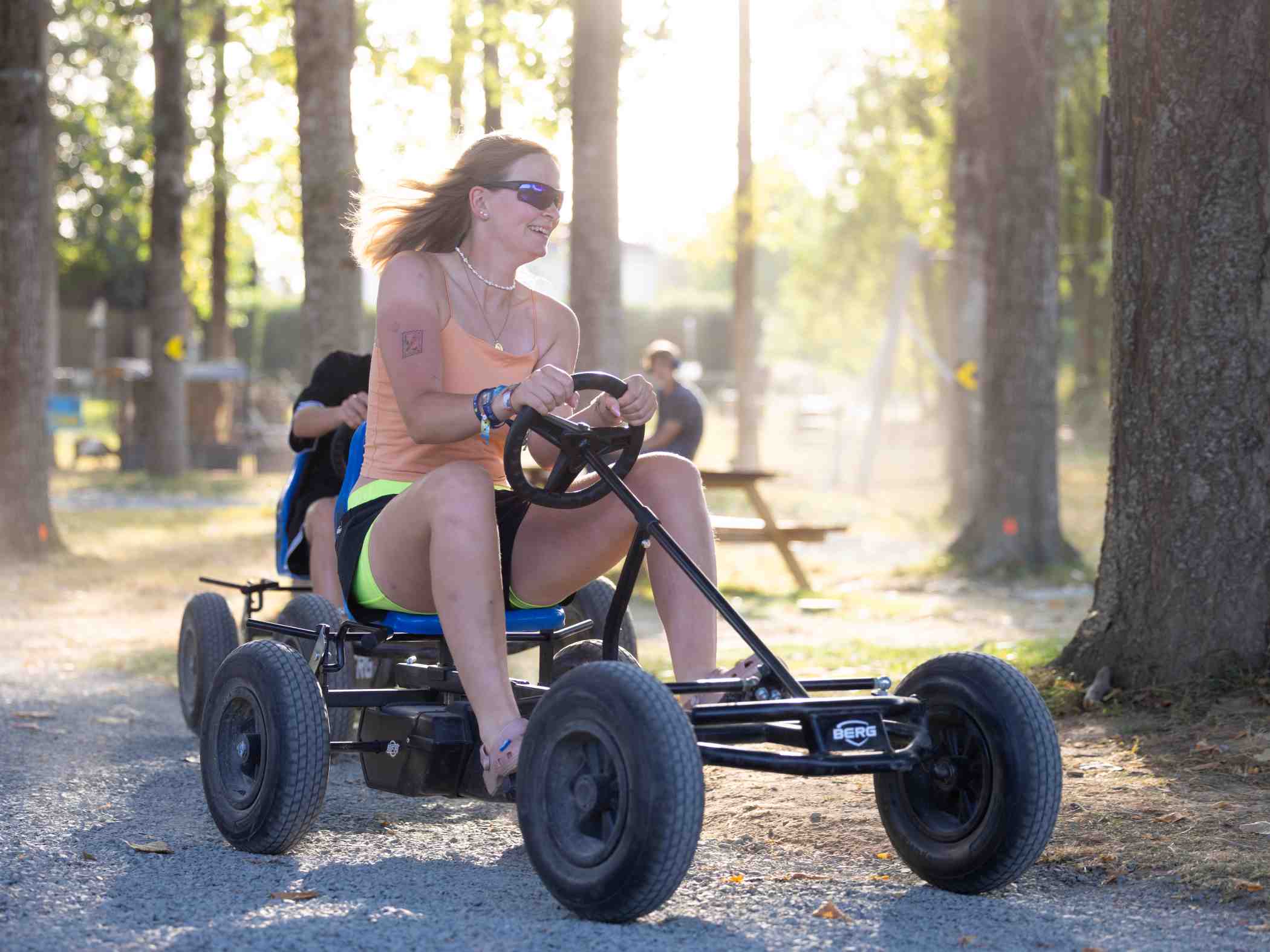 kart a pedale activite camping puy du fou
