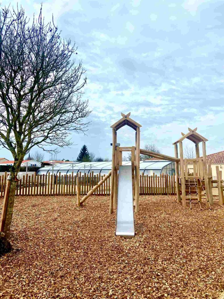 parc aire de jeux camping vendee
